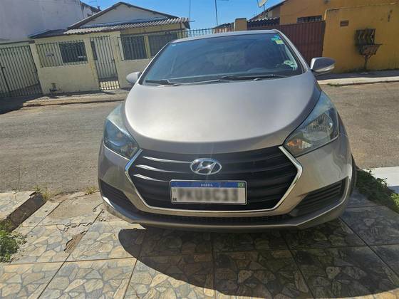HYUNDAI HB20 1.6 COMFORT PLUS 16V FLEX 4P AUTOMÁTICO HYUNDAI HB20 1.6 COMFORT PLUS 16V FLEX 4P AUTOMÁTICO